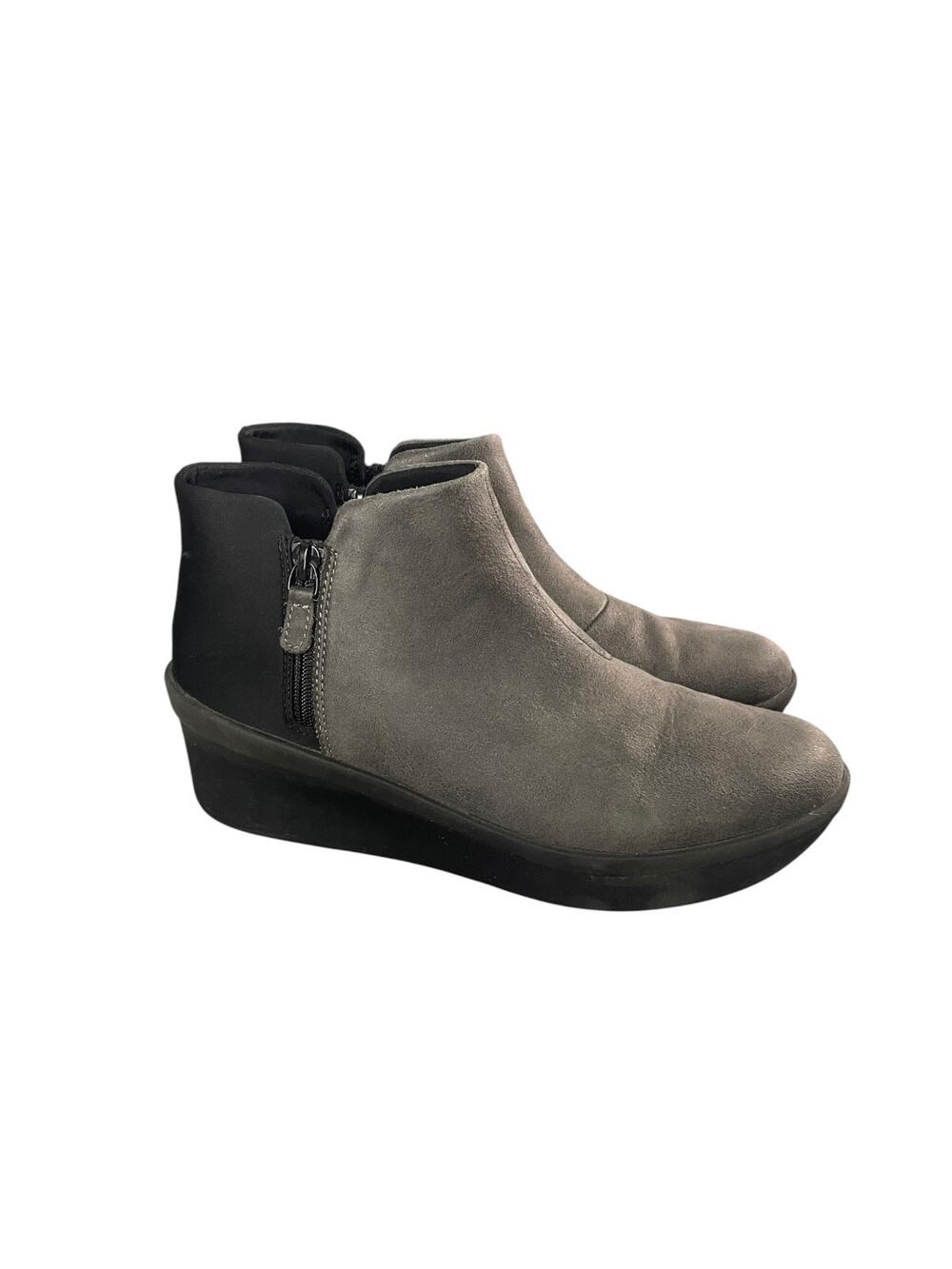 Clarks Cloudsteppers Women’s Step Rose Up Wedge Ankle Booties Size-7.5
